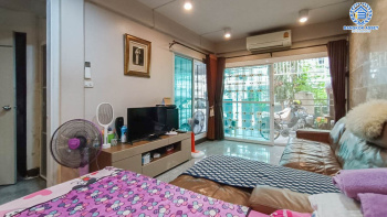 *****ทาวน์เฮ้าส์มือสอง 3 ชั้น ซอยสมเด็จพระเจ้าตากสิน5 เนื้อที่ 22 ตร.ว. ฟังก์ชัน 4 ห้องนอน 3 ห้องน้ำ 1 ที่จอดรถ แถมฟรี!!  เครื่องปรับอากาศ 3 เครื่อง, เครื่องทำน้ำอุ่น 2 เครื่อง ทำเลดี เดินทางสะดวก เชื่อมต่อ ถ.กรุงธนบุรี, ถ.สมเด็จพระเจ้าตากสิน, ถ.เจริญรัถ ใกล้ไอคอน สยาม และ รถไฟฟ้าสายสีเขียว "สถานีวงเวียนใหญ่"